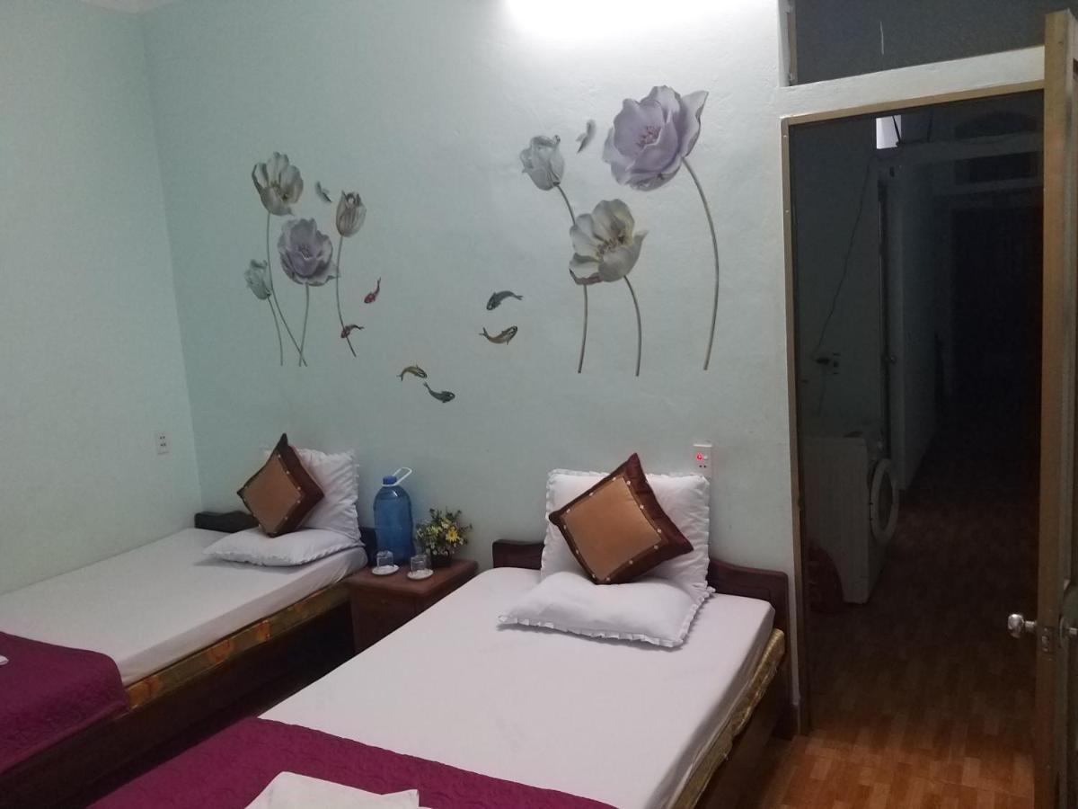 Binh Minh Hostel دونغ فان الغرفة الصورة